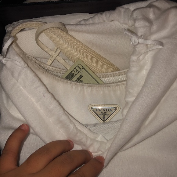 Re-Nylon Prada Re-Edition 2000 mini-bag - Perfect Condition - Picture 8 of 8